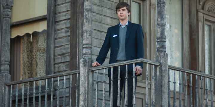 freddie-highmore-in-bates-motel-season-5