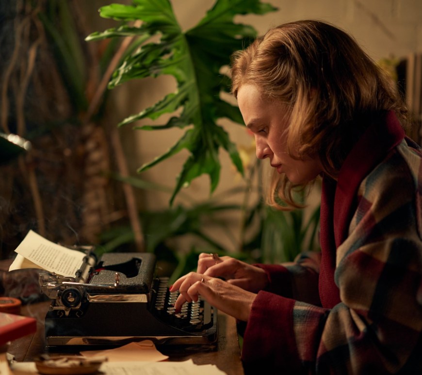 Copyright TOBIS Film GmbH / www.robertviglasky.com