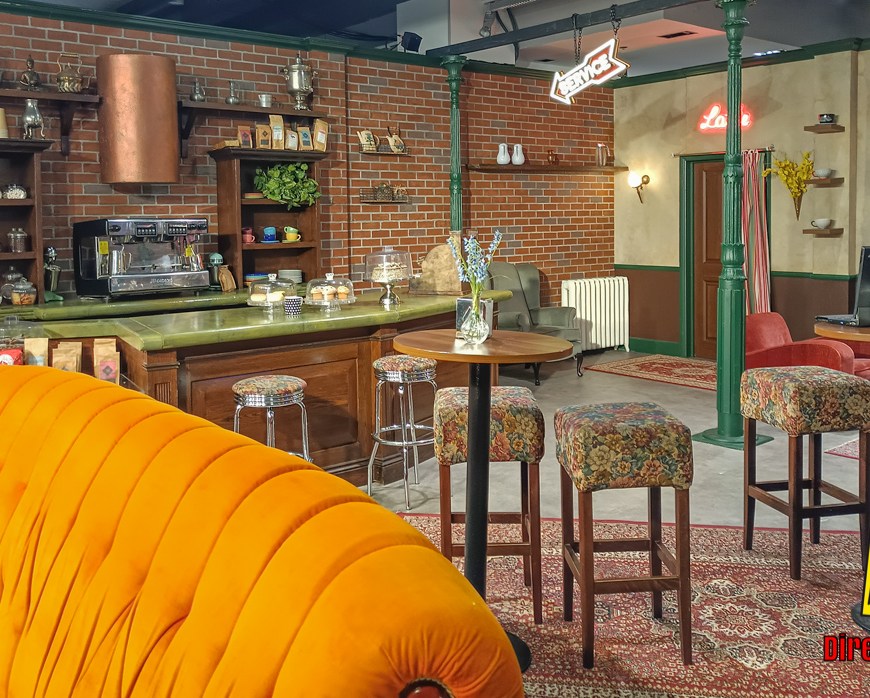 The Friends Experience Paris