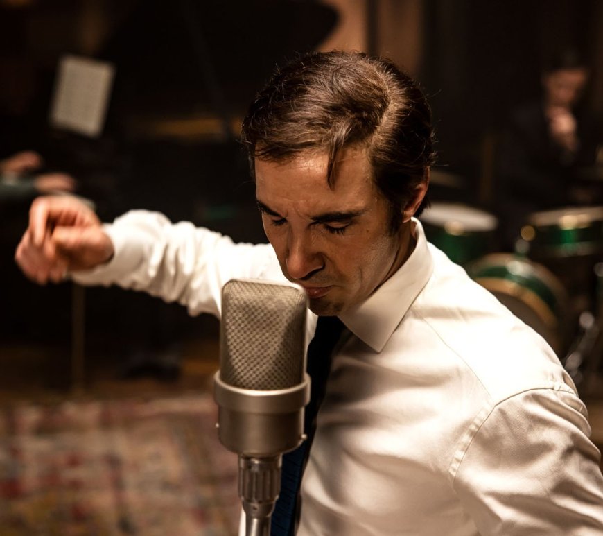 Monsieur Aznavour ©ANTOINE AGOUDJIAN