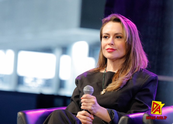 alyssa Milano Paris Manga Mars 2025