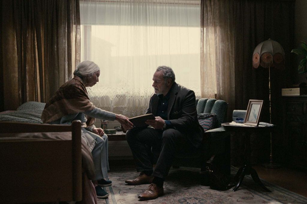 Touch - Nos étreintes passées |© 2025 Condor Distribution