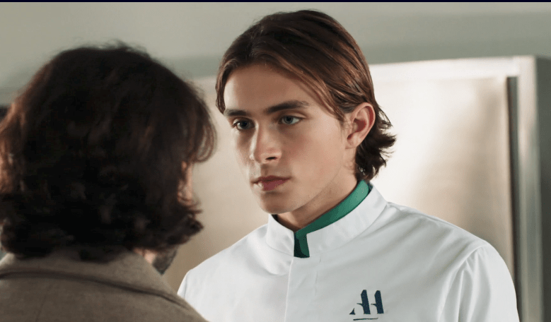 César menace Amaury de le frapper s'il ne sort pas de la vie de Coline