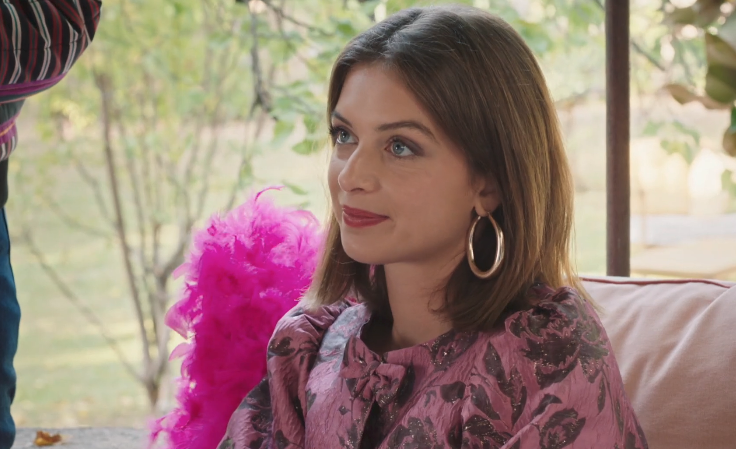 Carla et Bérénice fêtent leur enterrement de vie de jeune fille ici tout commence ITC