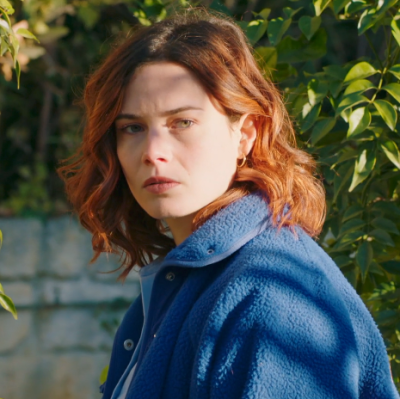 Ici tout commence – Résumé et spoilers du 13 janvier 2026  – Anouk sauvée par Clotilde, Fleur comprend ses sentiments pour Lionel.