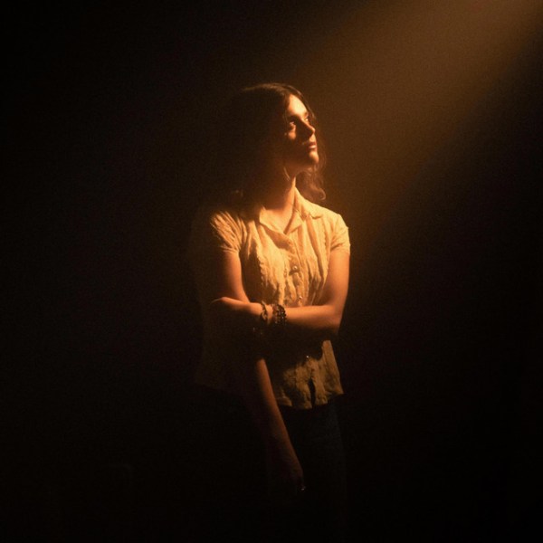 Maddie Rose – Show Me the Light