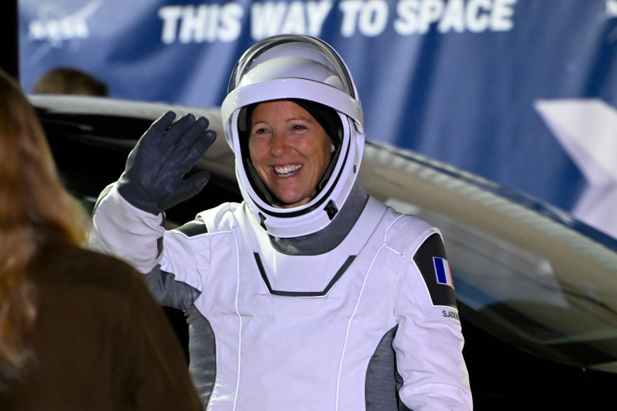 Sophie Adenot rejoint la Station spatiale internationale après 30 heures de vol