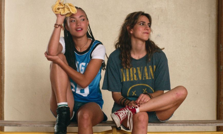 Les Immortelles,  Caroline Deruas Peano dévoile une belle surprise nostalgisante.