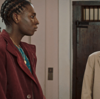 Ici tout commence — résumé et spoilers du 4 mars 2026 — Bakary sauve la situation, Jasmine et Jim trouvent un équilibre, Zoé veut une relation avec Jim sans être en couple.